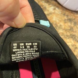 BNWT Polo association sneakers youth size 4.